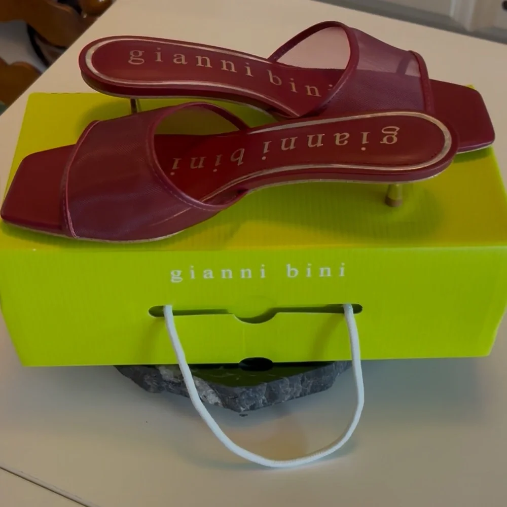 Gianni Bibi Kitti Mesh Square Toe Kitten Heel Dress Slides - Picture 11 of 12